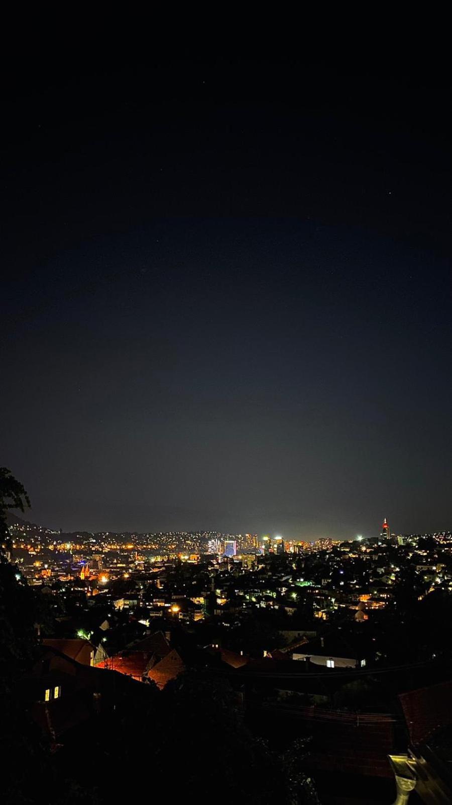 Sarajevo Sky View Apartment ภายนอก รูปภาพ