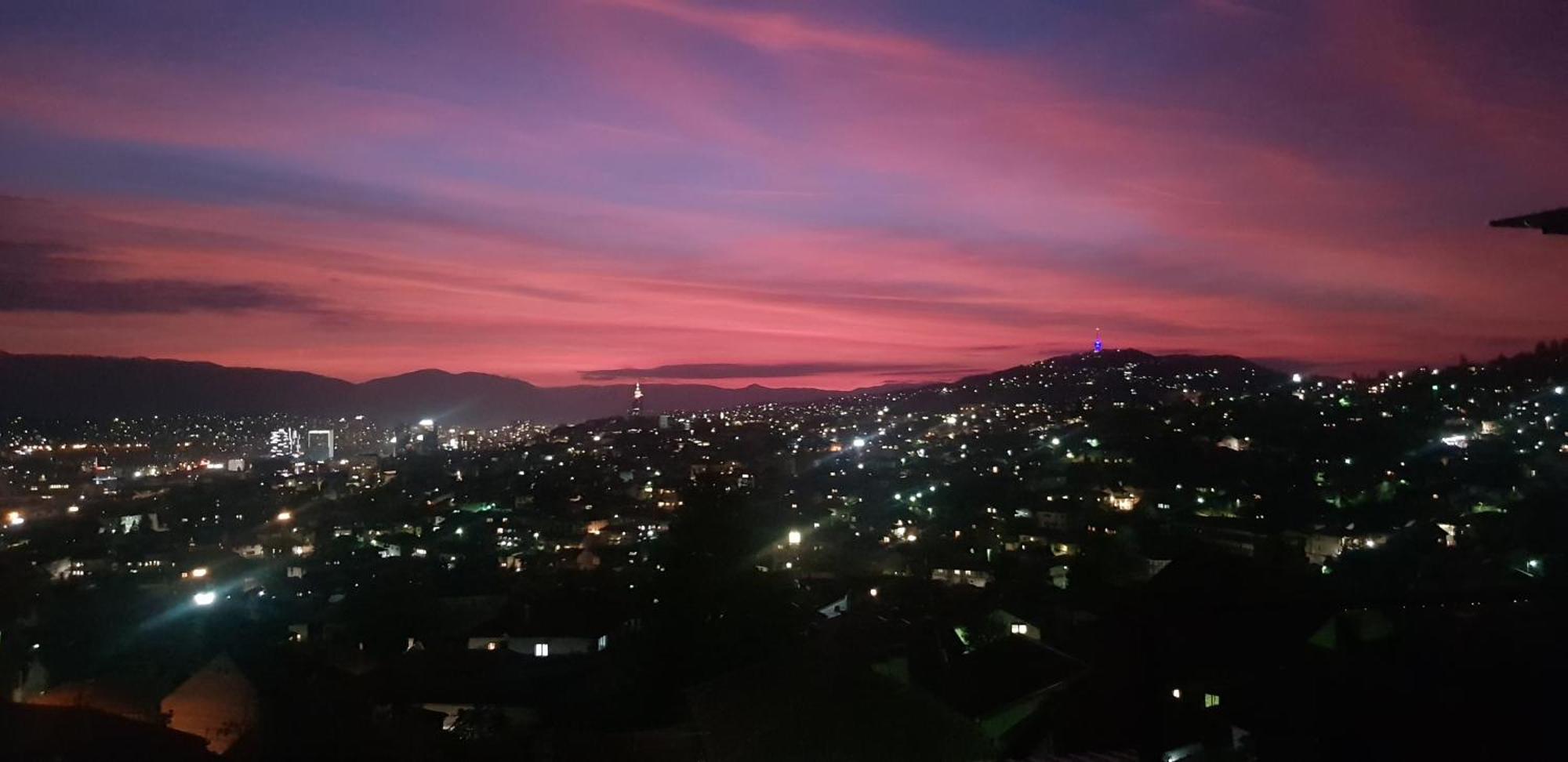 Sarajevo Sky View Apartment ภายนอก รูปภาพ
